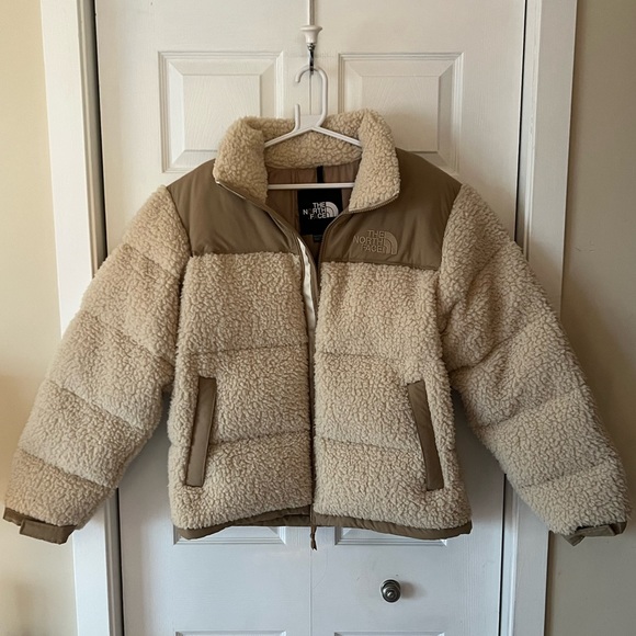 The North Face Nuptse Sherpa Puffer Jacket - Picture 3 of 11